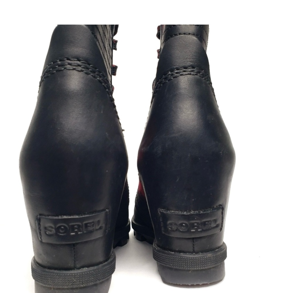 SOREL Lexie Plaid Black Red Wedge Boots